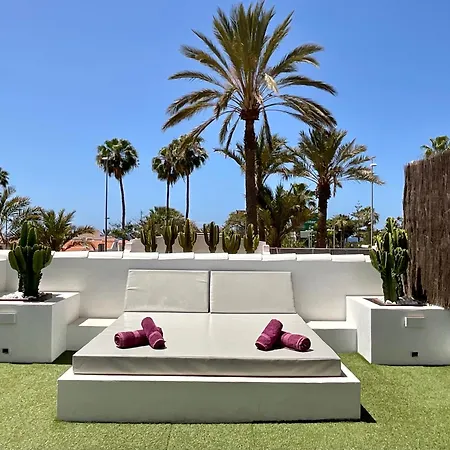 Americas Luxury Low-cost With Terrace & Views Apartment